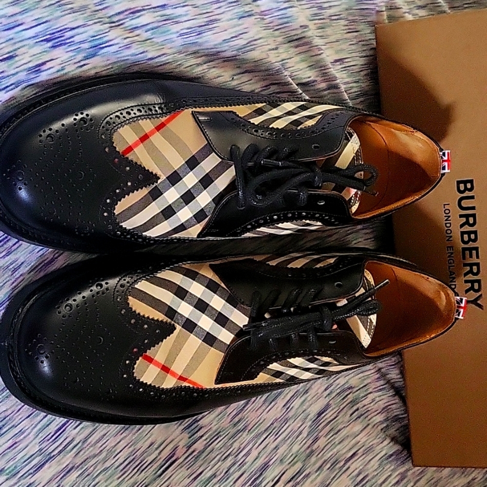 Vintage Burberry Men's Durby Dress Shoe